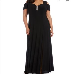 Formal Evening wear dress by R and M Richards!